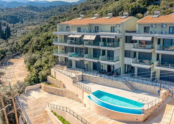 Rose & Dennis Luxury Appartement Nikiana